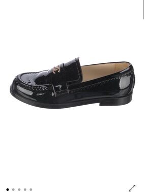 CHANEL Black Patent Leather CC Logo Loafers